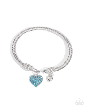 Load image into Gallery viewer, Paparazzi Bracelet Heart Hour - Blue