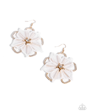 Load image into Gallery viewer, Paparazzi Earrings Refined Recognition - Gold
