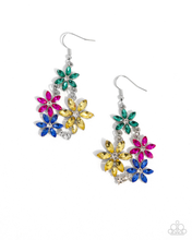 Load image into Gallery viewer, Paparazzi Earrings Floral Founder - Multi