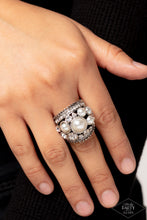 Load image into Gallery viewer, Paparazzi Ring Money On My Mind - White