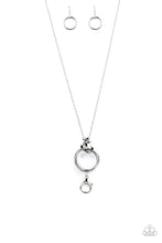 Load image into Gallery viewer, Paparazzi Necklaces 0 Innovated Idol - Silver