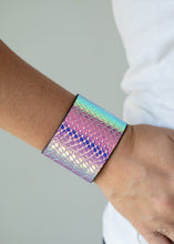 Load image into Gallery viewer, Paparazzi Bracelets Galactic Galapagos - Pink