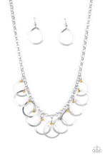 Load image into Gallery viewer, Paparazzi Necklaces Drop by Drop - Yellow