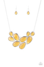 Load image into Gallery viewer, Paparazzi Necklaces idescently Irresistible - Yellow