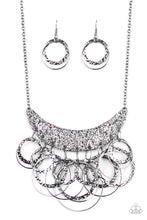 Load image into Gallery viewer, Paparazzi Necklaces Metro Eclipse - Black