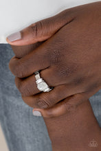 Load image into Gallery viewer, Paparazzi Rings Born To Rule - Black