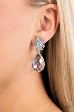 Load image into Gallery viewer, Paparazzi Earrings Stellar Shooting Star - Multi