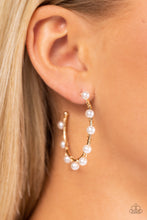 Load image into Gallery viewer, Paparazzi Earrings Night at the Gala - Gold