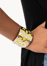 Load image into Gallery viewer, Pre Order Paparazzi Bracelets Garden Fiesta - Yellow