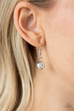 Load image into Gallery viewer, Paparazzi Necklaces Welcome To The Big Leagues - Silver