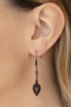 Load image into Gallery viewer, Paparazzi Necklaces When The Hunter Becomes The Hunted - Copper