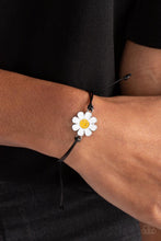 Load image into Gallery viewer, DAISY Little Thing - Black Bracelets