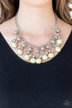 Load image into Gallery viewer, Paparazzi Necklaces Pearl Appraisal - Yellow