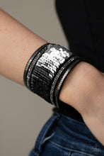 Load image into Gallery viewer, Paparazzi Bracelets Heads Or MERMAID Tails - Black