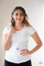 Load image into Gallery viewer, Paparazzi Necklaces Couture Crash Course - Silver