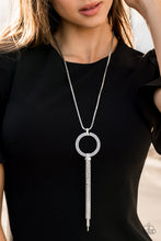 Load image into Gallery viewer, Paparazzi Necklace Not A HEIR Out of Place - White