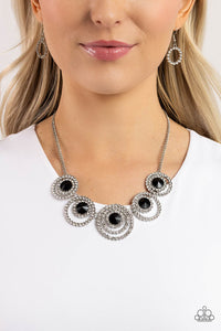 Paparazzi Necklace Dramatic Darling - Black Coming Soon