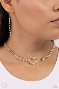 Paparazzi Necklace Rows of Romance - Gold Coming Soon