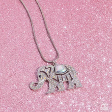 Load image into Gallery viewer, Paparazzi Empire Diamond Exclusive Necklace Unforgettable Shimmer
