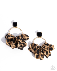 Paparazzi Earrings Charming Cheetah - Gold September LOP 2024 Coming Soon