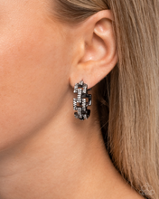 Load image into Gallery viewer, Paparazzi Earrings Geometric Glimpse - Black
