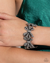 Load image into Gallery viewer, Paparazzi Bracelet French Flourish - White LOP October 2024
