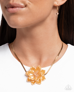 Paparazzi Necklace Banquet Blossom - Yellow Coming Soon