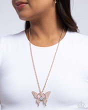 Load image into Gallery viewer, Paparazzi Necklace Showstopping Shuttle - Rose Gold
