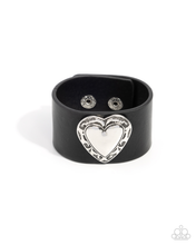 Load image into Gallery viewer, Paparazzi Bracelet Decorated Debut - Black
