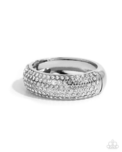 Load image into Gallery viewer, Paparazzi Bracelet Triumphant Twinkle - White
