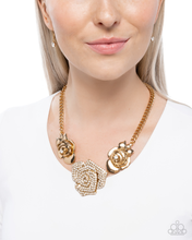 Load image into Gallery viewer, Paparazzi Necklace Bouquet Beacon - Gold
