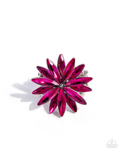 Load image into Gallery viewer, Paparazzi Ring Sophisticated Shine - Pink
