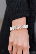Load image into Gallery viewer, Paparazzi Bracelets Scrunched Surety - White
