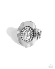 Load image into Gallery viewer, Paparazzi Ring Broach Backdrop - White Coming Soon
