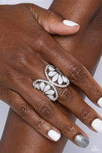Load image into Gallery viewer, Paparazzi Rings Concaved Catwalk - White
