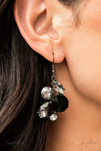 Load image into Gallery viewer, Kim Zi Collection 2022 Necklace
