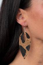 Load image into Gallery viewer, Paparazzi Earrings Cork Cabana - Black
