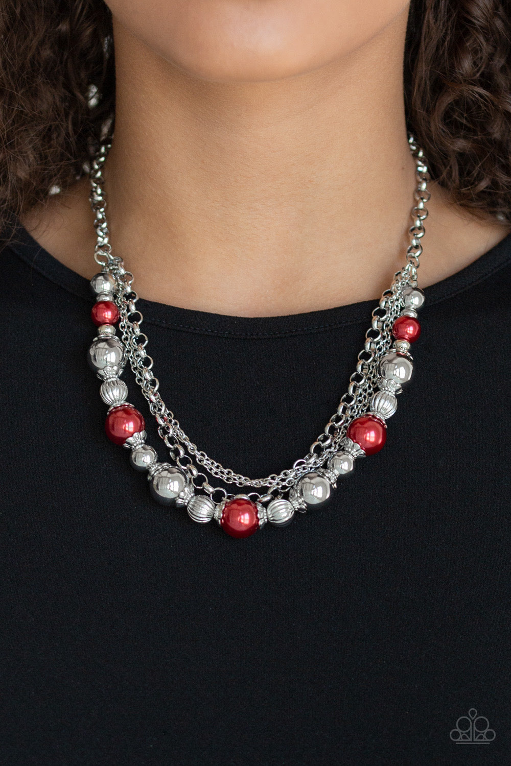 Paparazzi Necklaces 5th Avenue Romance - Red