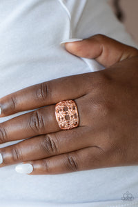 Paparazzi Rings Crazy About Daisies - Rose Gold