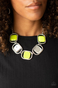 Paparazzi Necklaces Pucker Up - Yellow