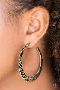 Paparazzi Earrings BEAST Friends Forever - Brass