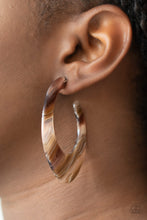 Load image into Gallery viewer, Paparazzi Earrings Retro Renaissance - Brown
