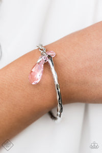 Paparazzi Bracelets Fashion Fix Let Yourself GLOW - Pink