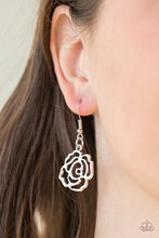 Load image into Gallery viewer, Paparazzi Necklaces Budding Beauty - Silver
