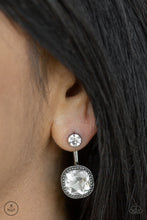 Load image into Gallery viewer, Paparazzi Earrings Celebrity Cache - Black
