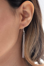 Load image into Gallery viewer, Paparazzi Necklaces Setting The Fashion - Blue
