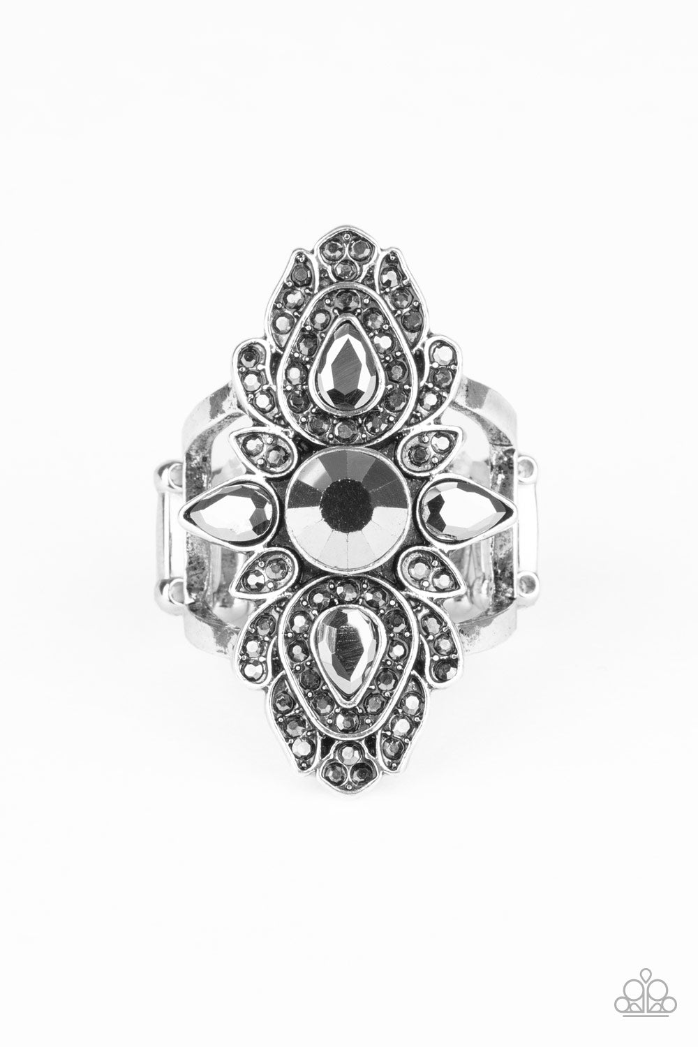 Paparazzi Rings Glam Demand - Silver