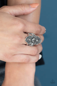 Paparazzi Rings Glam Demand - Silver