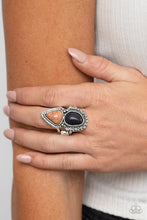 Load image into Gallery viewer, Paparazzi Ring Mojave Mosaic - Black
