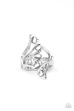 Load image into Gallery viewer, Paparazzi Rings Majestic Marvel - Silver
